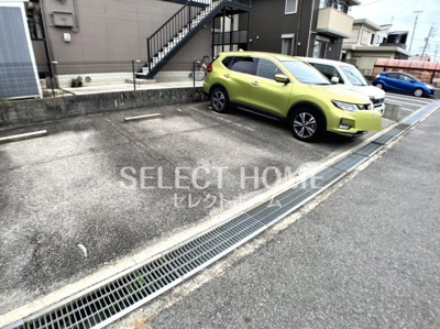 【駐車場】 | ヴィブレ・S | 駐車場があります