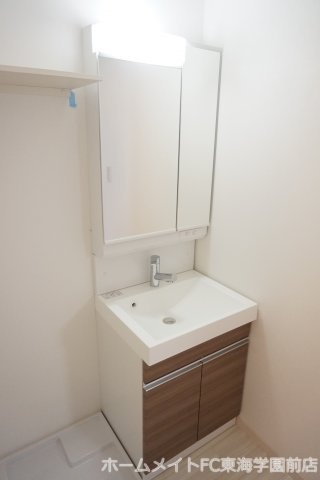 GRANDTICくまもとの独立洗面台