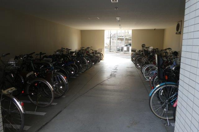 倉敷市寿町の賃貸マンションのその他共用部分|自転車置き場