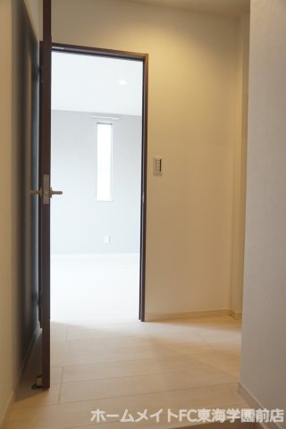 熊本市中央区九品寺３丁目のアパートの玄関