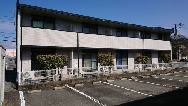アビリオの駐車場