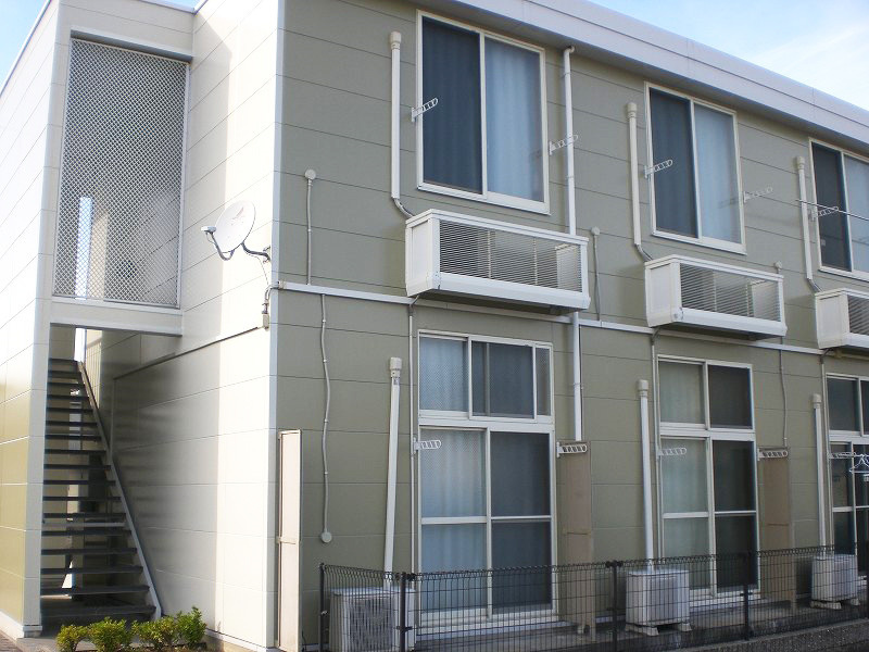  レオパレス外環富田林のバルコニー