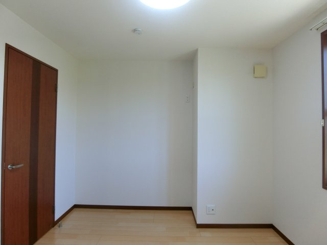 サニーハイツの洋室