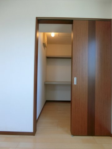 サニーハイツの収納