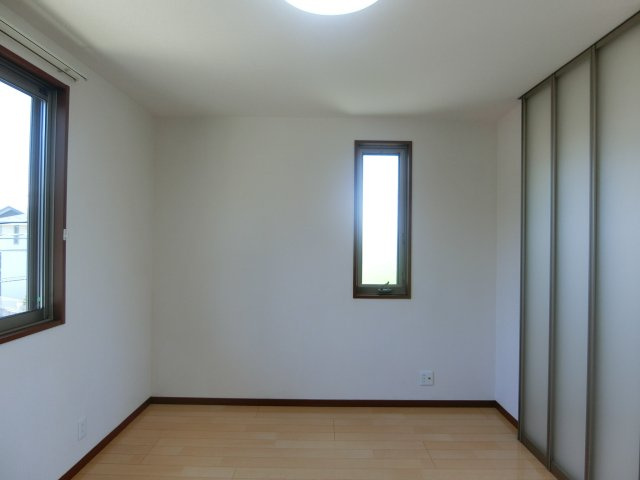 サニーハイツの洋室