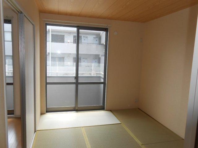 リバーパークBの和室
