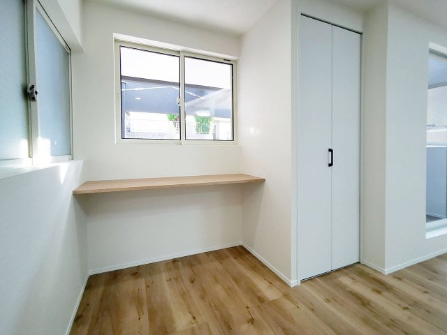 広島市南区青崎２丁目　中古一戸建てのその他|使い道いろいろカウンター付き