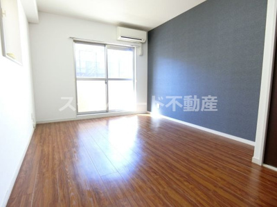 【洋室】 | ドゥエリング天満