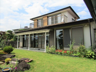 【外観】 | 中下条　中古戸建 | 外観は落ち着いています
