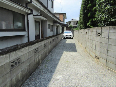 【前面道路含む現地写真】 | 中下条　中古戸建 | 前面道路含む現地写真です