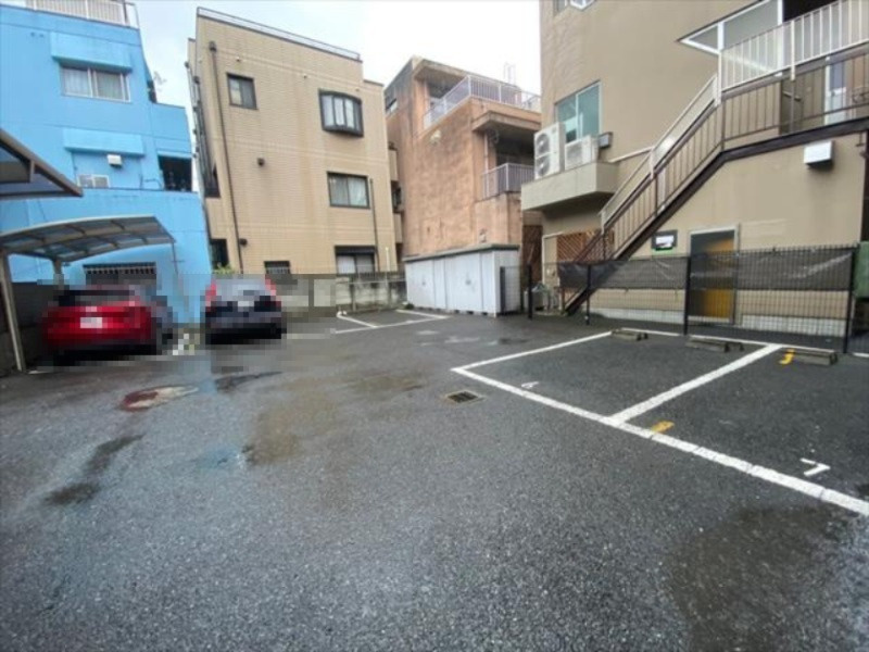 リオン高見の駐車場|リオン高見