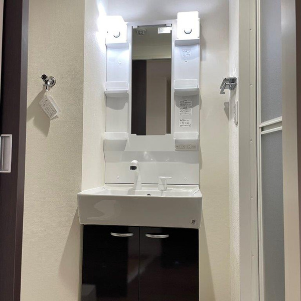 ONLYONE川西中央Ⅰの洗面所