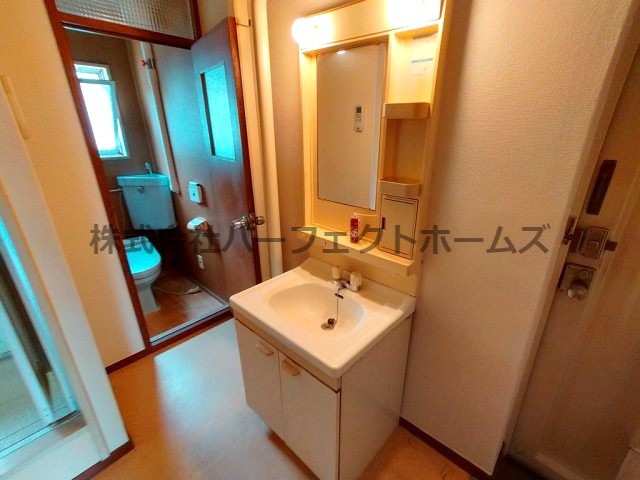 三井団地の独立洗面台|使いやすい独立洗面台です