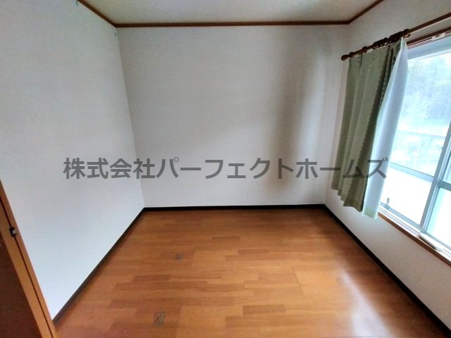 三井団地の洋室|個人の部屋や寝室として使える洋室です