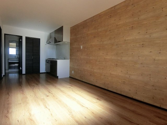 ａｔ．ｓｏｕｔｈ（エイティ・サウス）【キャッシュバック対象物件】の居間・リビング|こちらの居間で趣味の時間をお楽しみください
