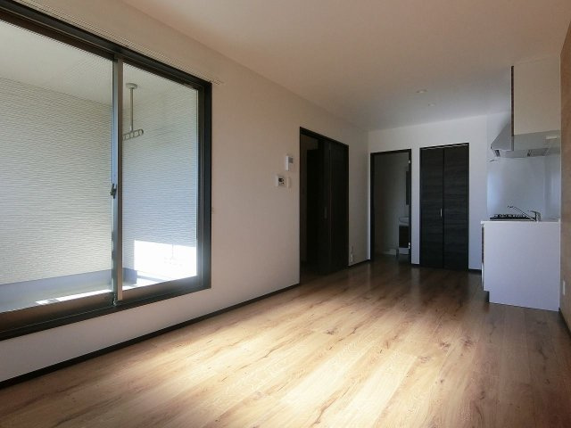 ａｔ．ｓｏｕｔｈ（エイティ・サウス）【キャッシュバック対象物件】の居間・リビング|ゆったりとした居間です