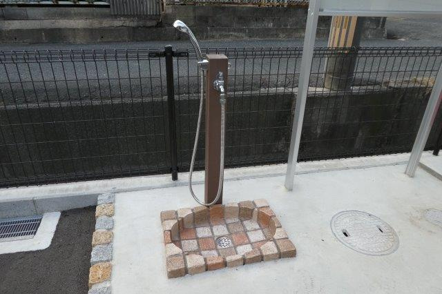 総社市井尻野のアパートのその他共用部分|ペット用足洗い場