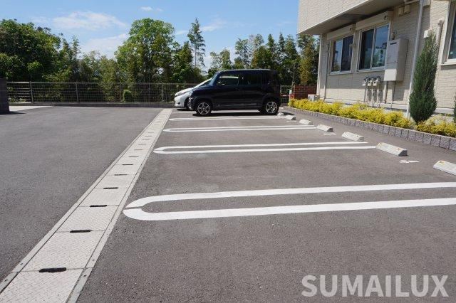 グランプラスの駐車場