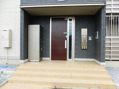 【エントランス】 | エスタシア花 | エントランスです