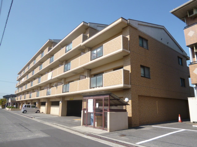 倉敷市日吉町の賃貸マンションの外観