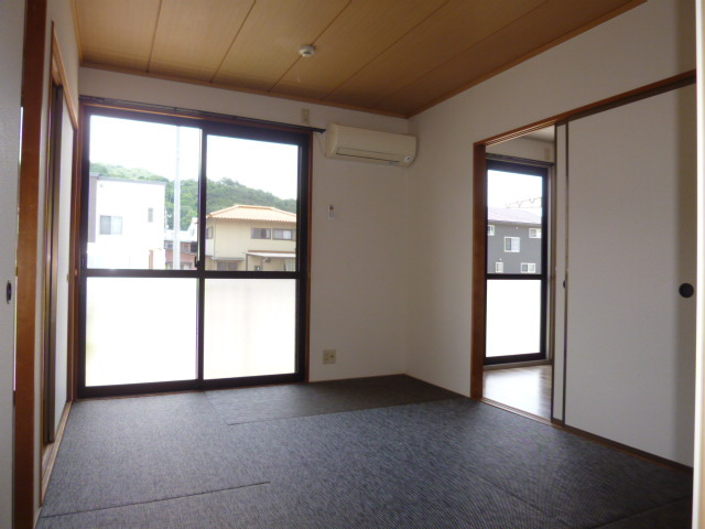 プレジール千田の寝室|和室