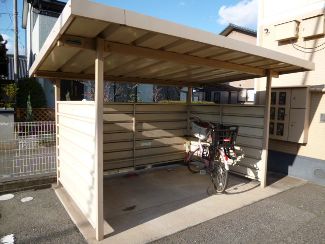 プレジール千田のその他共用部分|駐輪場