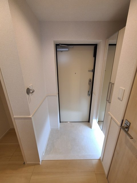 ブレイ　ダ　ブリクの玄関|☆大量収納のシューズボックス☆