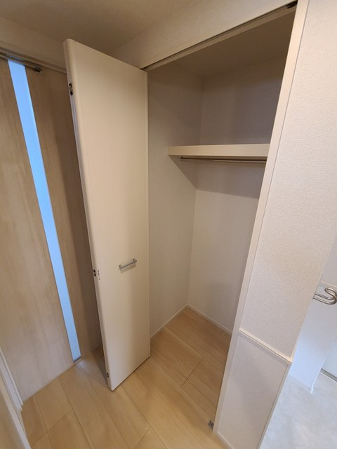 ブレイ　ダ　ブリクの収納|☆大量収納のクローゼット☆