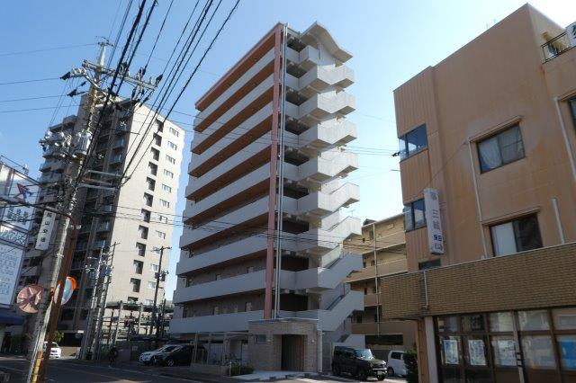 リーブル老松町の外観