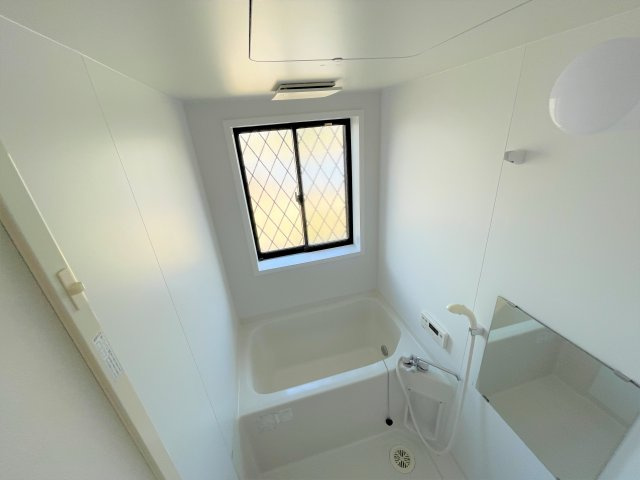 東金市川場1321貸家の浴室
