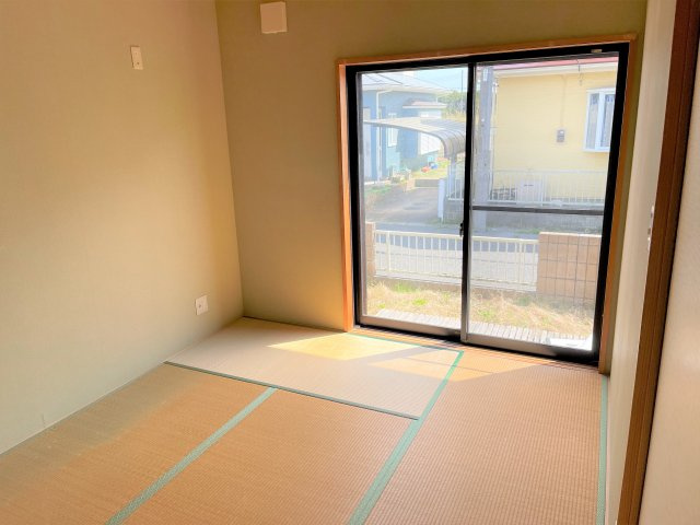 東金市川場1321貸家の和室