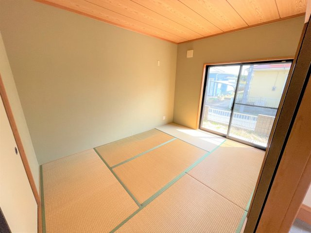 東金市川場1321貸家の和室