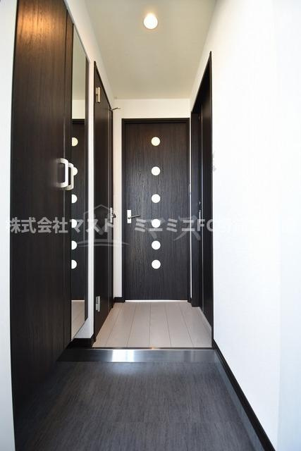 S-FORT福島LaLunaの玄関