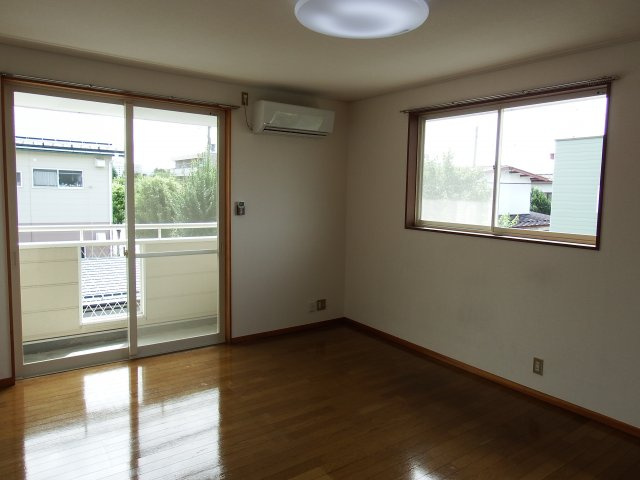 モーツァルト壱番館の居間・リビング|サンプル