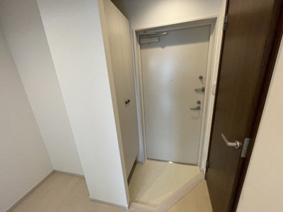 【玄関】 | ウェルスクエア豊中服部