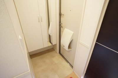 【玄関】 | ヒーリングヴィラ久保台A棟