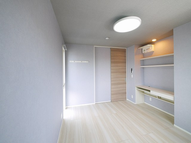 ソフィア（大安寺）の洋室|広々とした洋室です