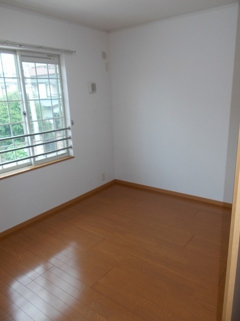 プライジアノブの洋室|☆明るい広々とした洋室☆