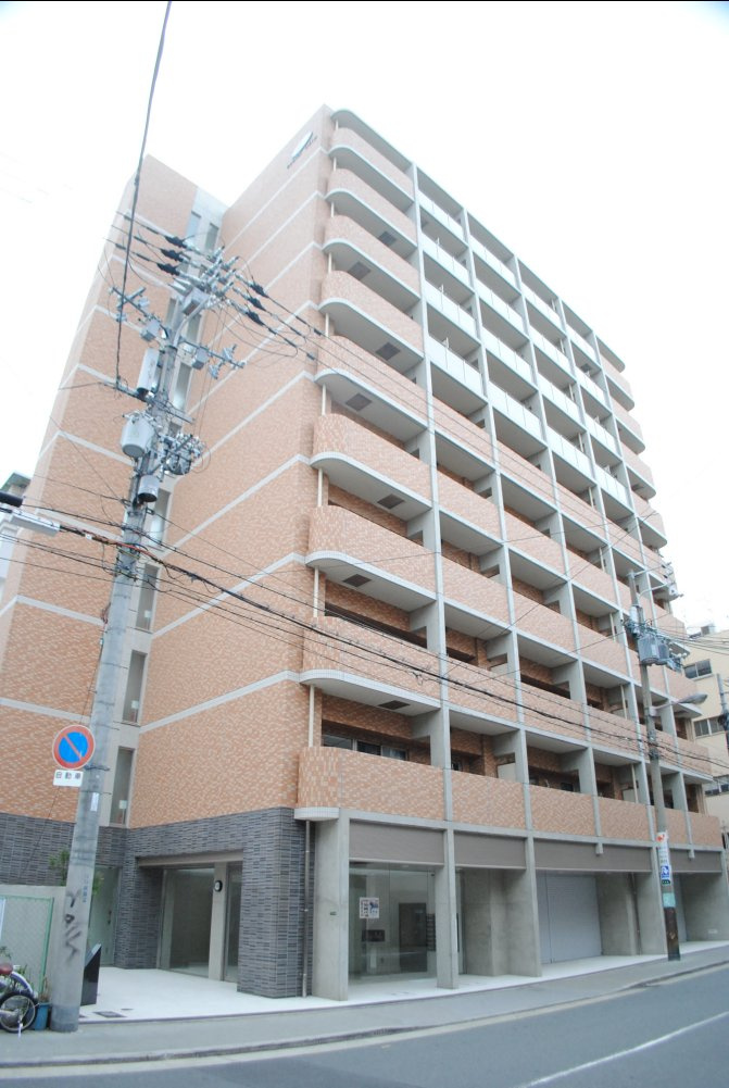 フローライト南森町