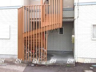 【エントランス】 | 『ヴァンヴェール荒川』