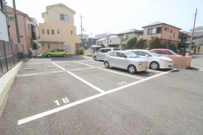【駐車場】 | メゾン豊中永楽荘