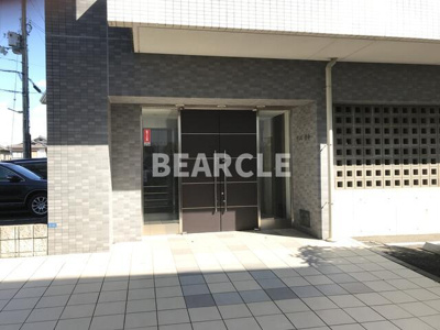 【エントランス】 | ウィズ秀和 | ゆとりのあるエントランスです