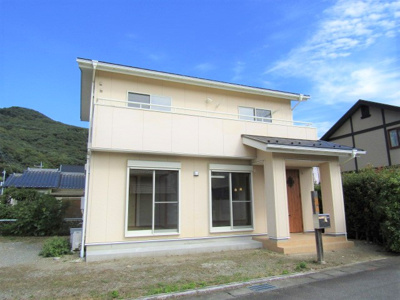【外観】 | 中古戸建　甲府市東光寺 | 外はこのようになっています