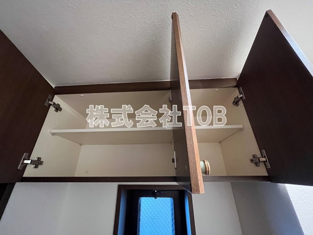 【その他】 | ライオンズガーデン三鷹台 | 玄関上部収納