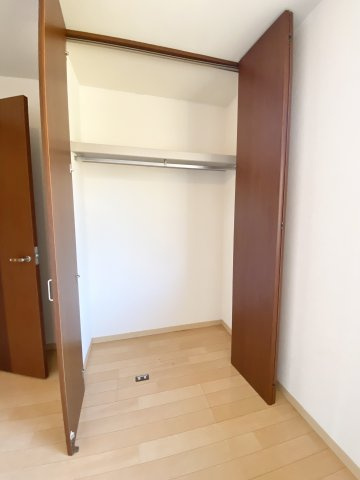 シャーメゾン華の収納