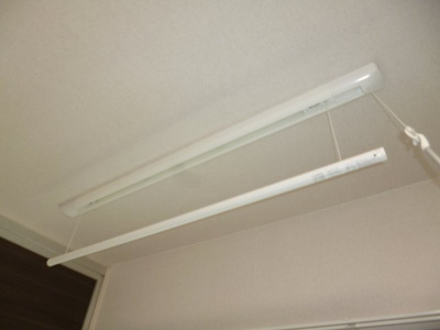 【設備】 | プレステージ溝口C | 室内物干し