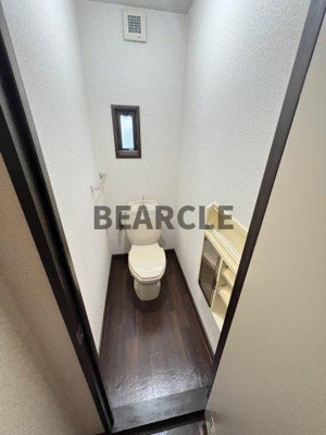 【トイレ】 | ヴィラフルール | 落ち着いた色調のトイレです