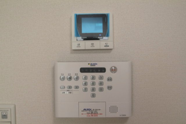 Brown Tabbyのセキュリティ|モニター付きインターホン