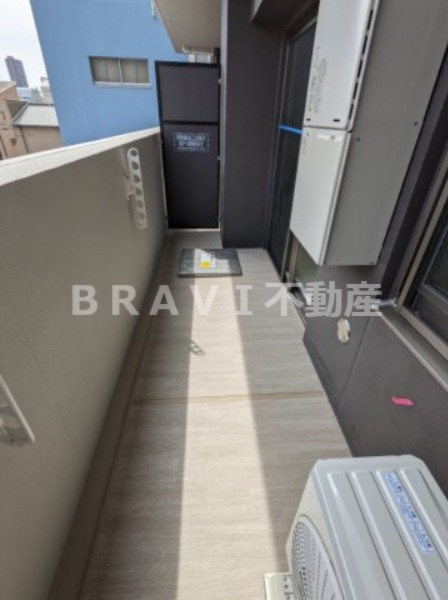 セファ上本町 BRAVI不動産のバルコニー|【セファ上本町】きれいなバルコニーです