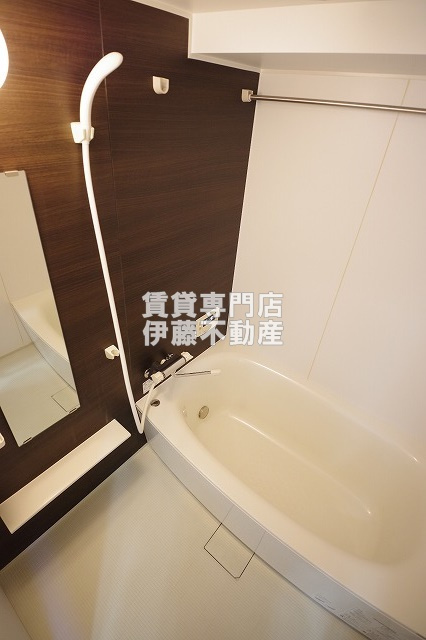 プライムコートの浴室|追い焚き機能付給湯設備給湯